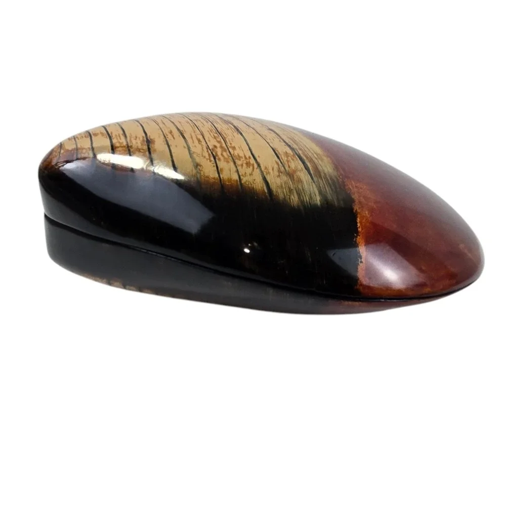 Vintage Large Japanese Wakasa Lacquer Clam Shell Trinket Box 8x8